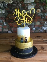 Black & Gold wedding cake